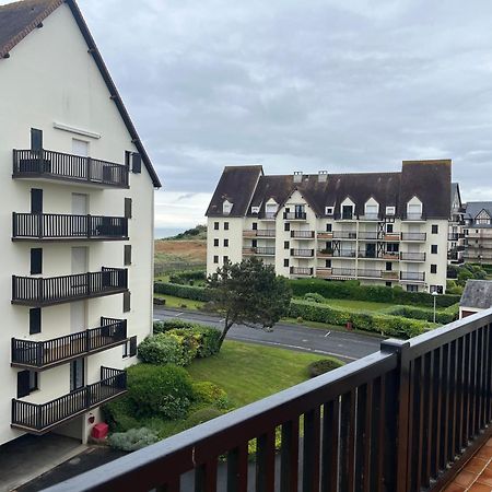 La Parenthese Cabourgeaise Apartman Kültér fotó