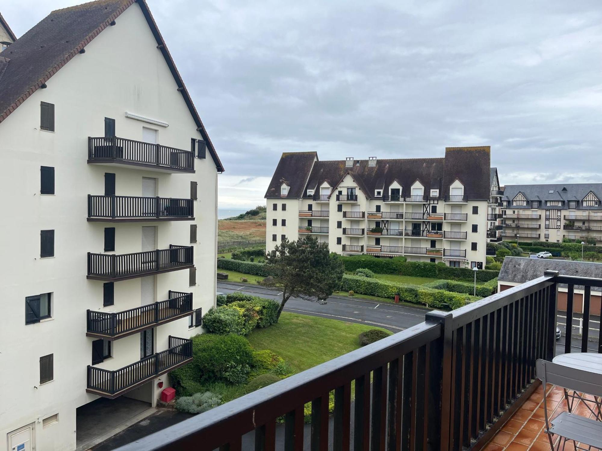 La Parenthese Cabourgeaise Apartman Kültér fotó